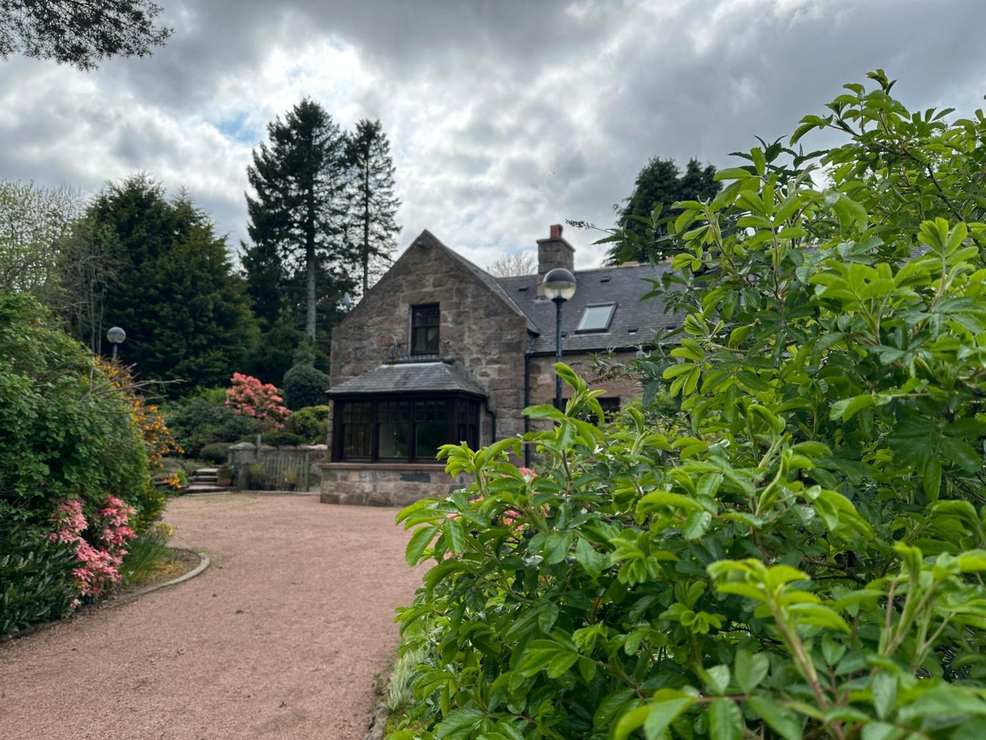 Awakening Alchemy Retreat Centre Bed & Breakfast Inverurie ภายนอก รูปภาพ